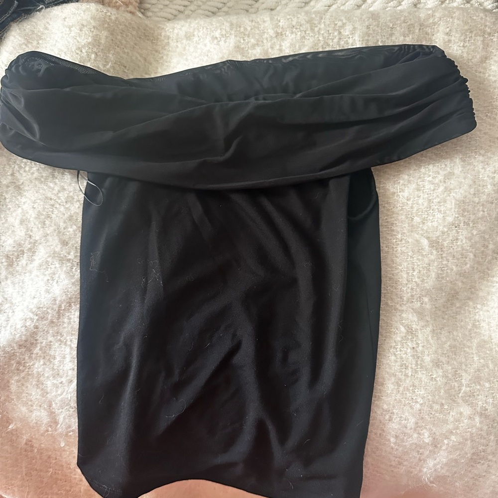 Reformation Black Off-Shoulder top
